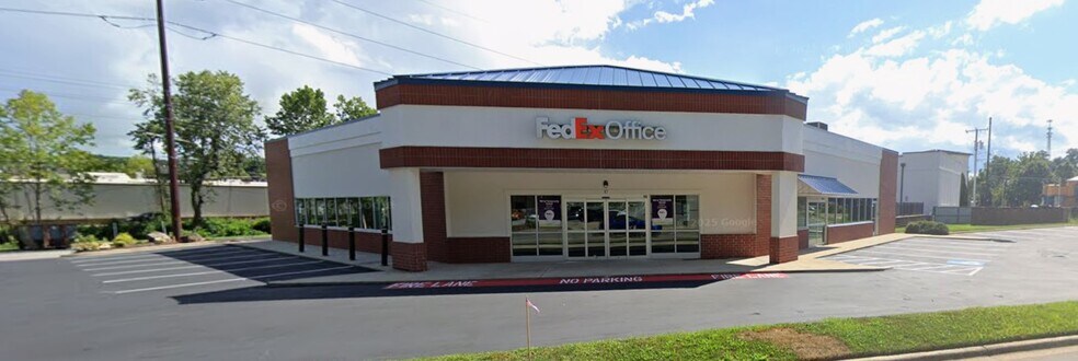 Primary Photo Of 17 Bryson St, Asheville Garden Center For Sale