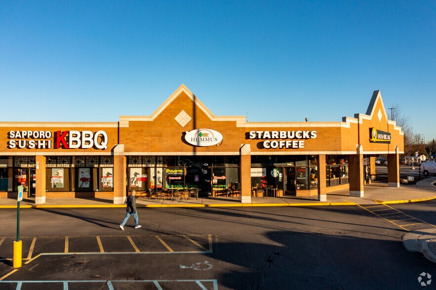 More Photos Of 1819 E Big Beaver Rd, Troy Unknown For Lease