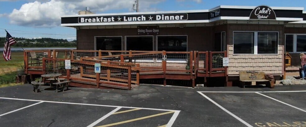 Primary Photo Of 12981 State Route 20, Coupeville Restaurant For Sale