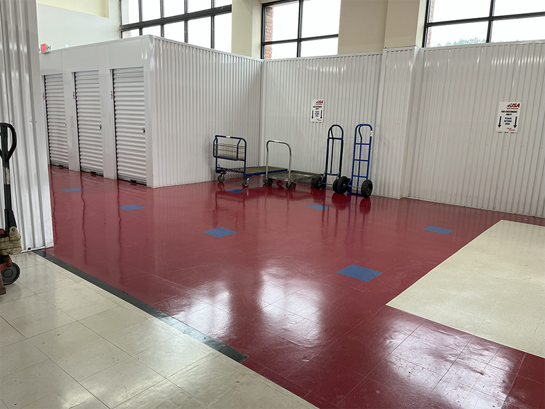 More Photos Of 25255 AR-5, Lonsdale Self Storage For Sale