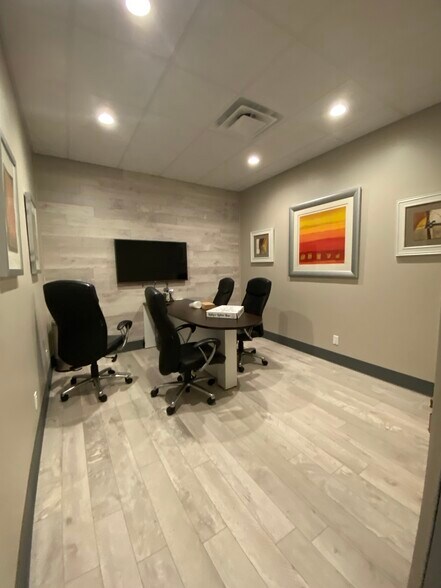 More Photos Of 65 Burt Dr, Deer Park Warehouse For Lease