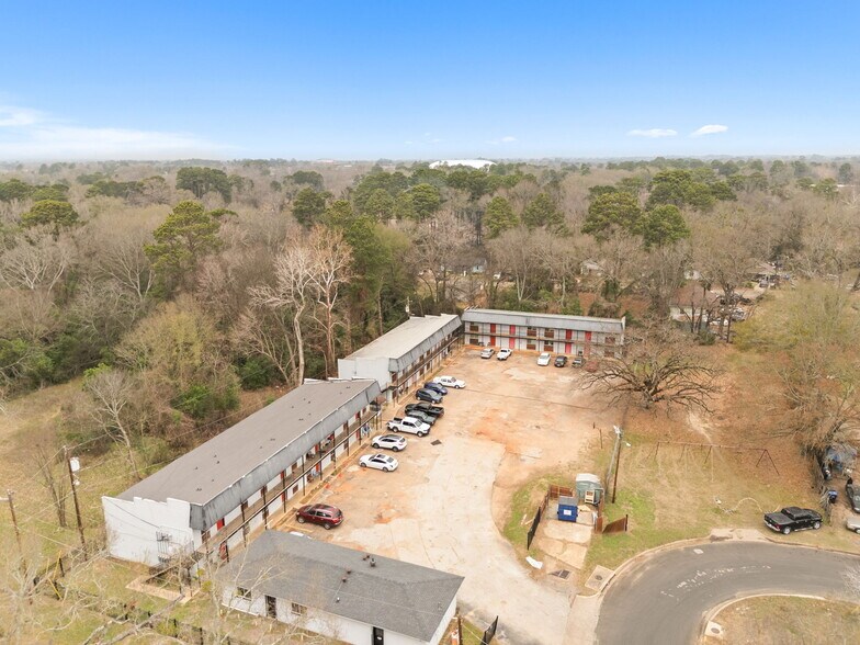 More Photos Of 429 Johnson St, Longview Apartments For Sale