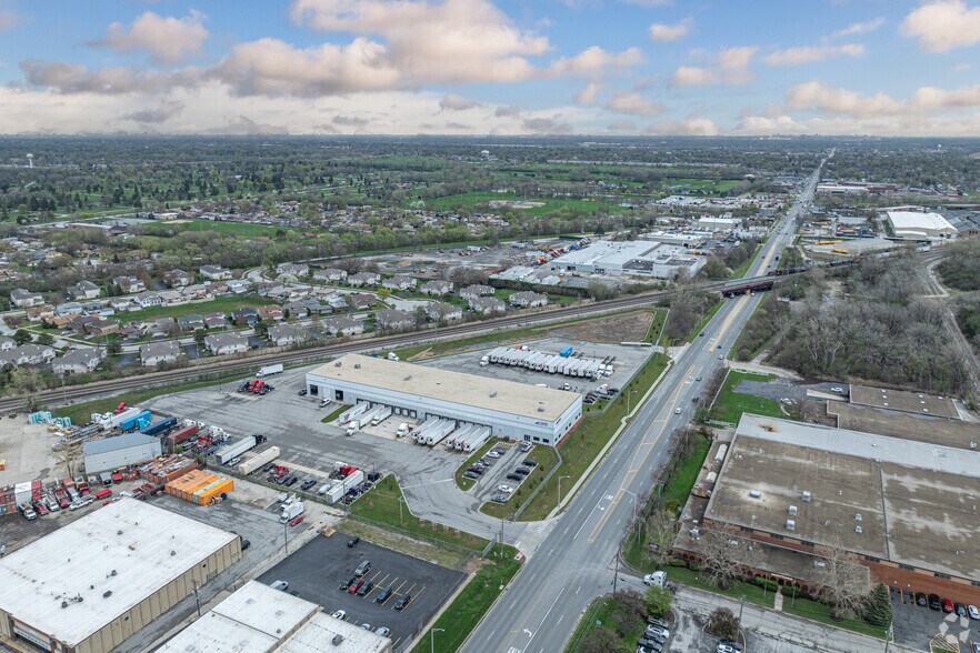More Photos Of 3600 W 127th St, Alsip Truck Terminal For Sale