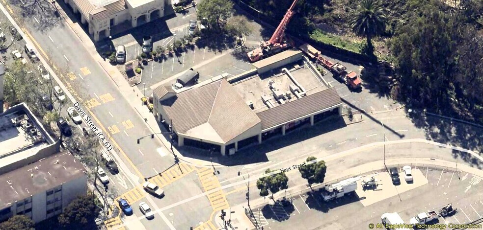 More Photos Of 300-308 Davis St, San Leandro Unknown For Lease