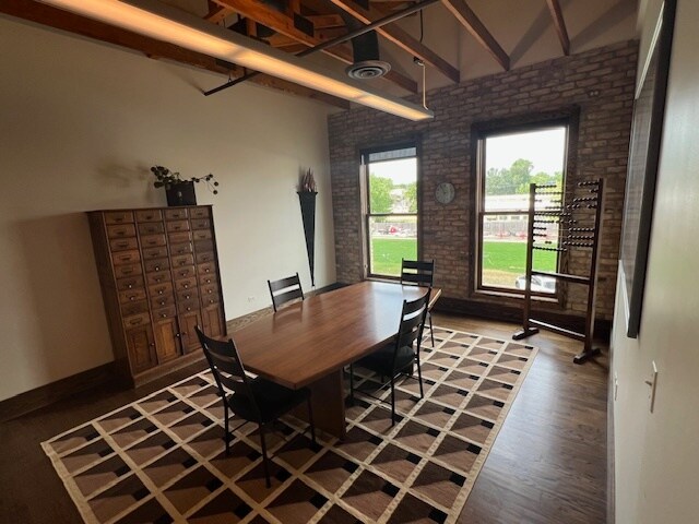 More Photos Of 220 N River St, East Dundee Freestanding For Sale