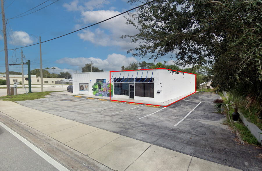 Primary Photo Of 1596 Old Dixie Hwy, Vero Beach Freestanding For Lease