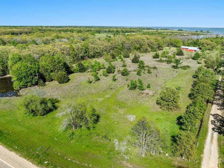 More Photos Of 320 FM 897, Telephone Land For Sale
