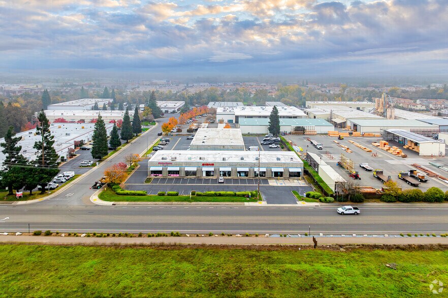 More Photos Of 4235 Pacific St, Rocklin Flex For Lease