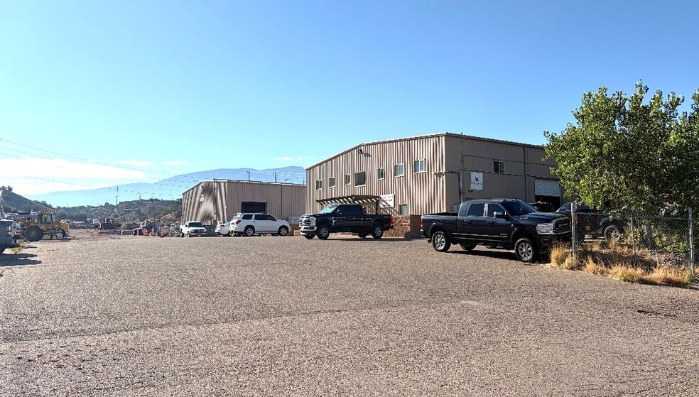 More Photos Of 30-1 E Frontage Rd, Placitas Warehouse For Sale