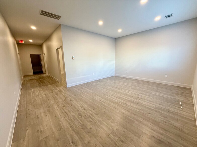 More Photos Of 150 Russell Ln, Dripping Springs Unknown For Lease