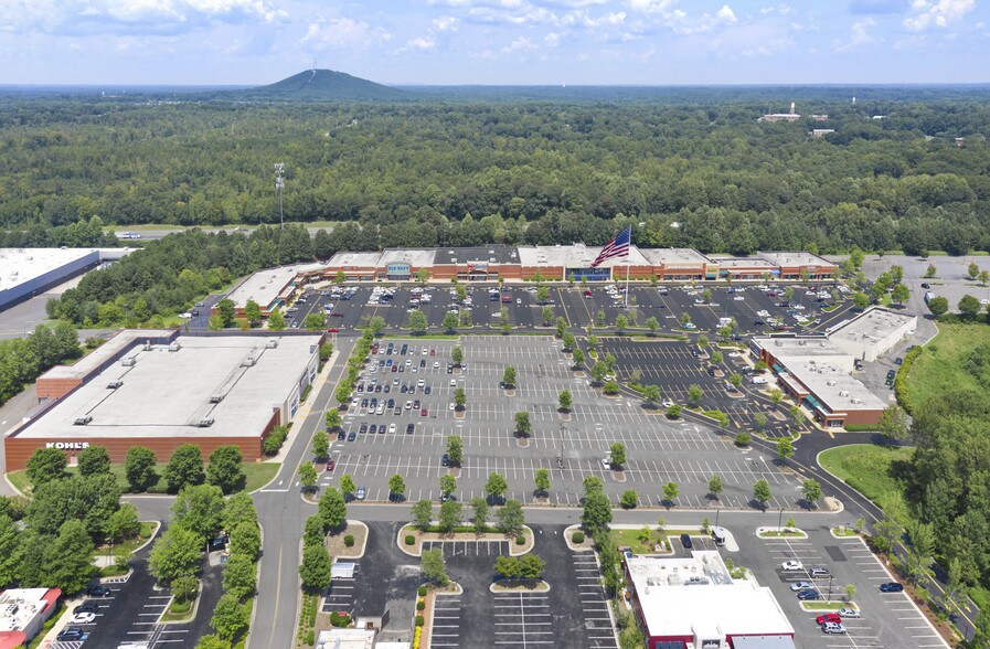 More Photos Of 3648-3740 E Franklin Blvd, Gastonia Unknown For Lease