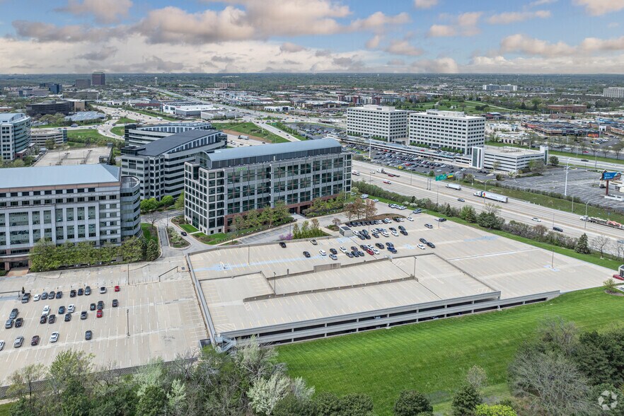 More Photos Of 3025 Highland Pky, Downers Grove Office For Lease