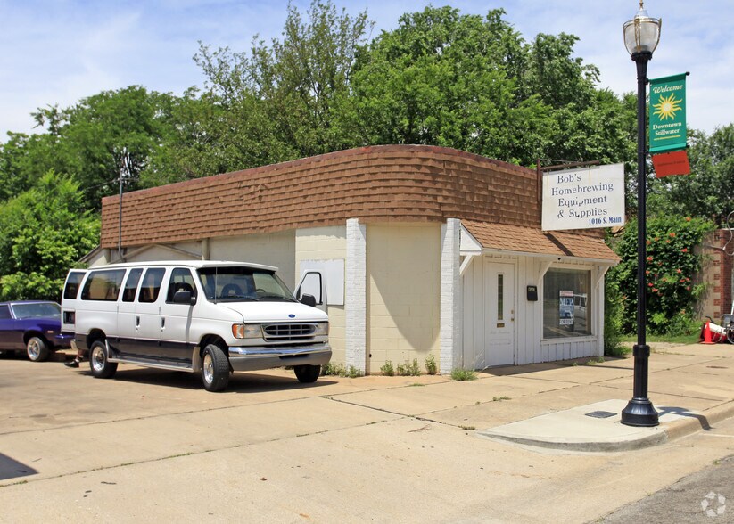 More Photos Of 1016 S Main St, Stillwater Office For Lease