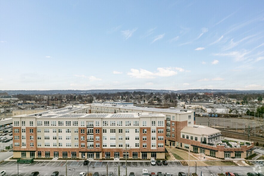 More Photos Of 165 Belmont Ave, Belleville Apartments For Lease