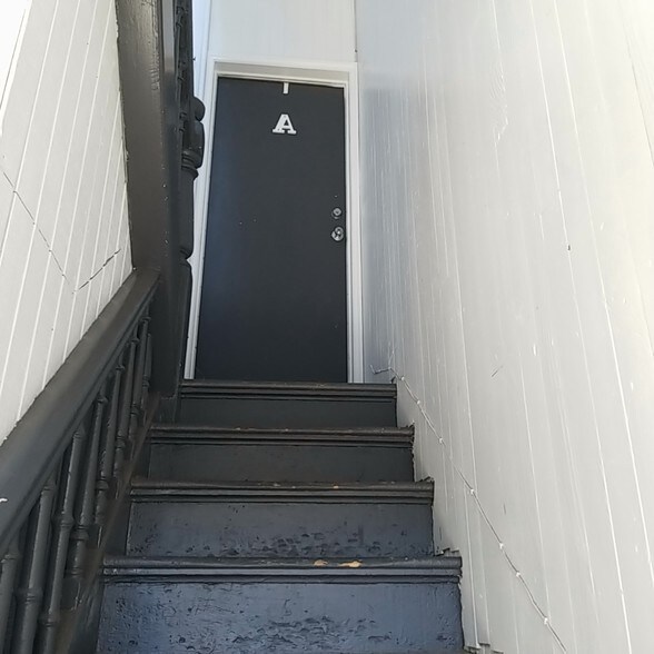 More Photos Of 23 Boardman Pl, San Francisco Storefront Retail Residential For Lease