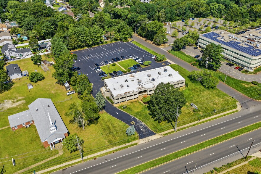 More Photos Of 1130 Hooper Ave, Toms River Office For Lease