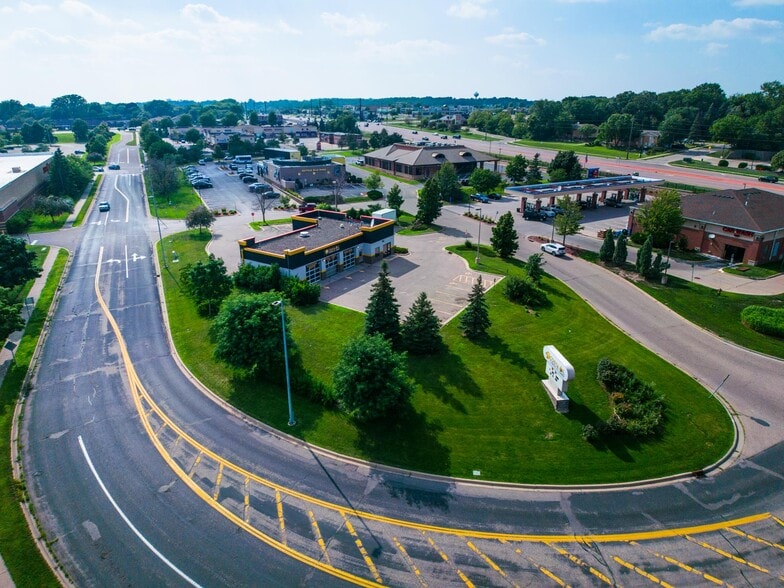 More Photos Of 7479 Egan Dr, Savage Auto Repair For Sale