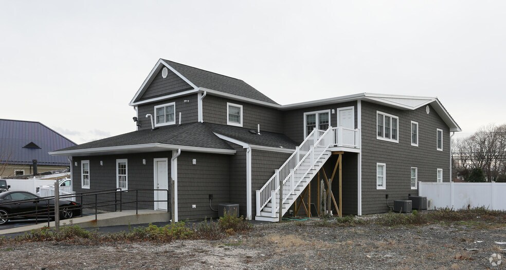 More Photos Of 551 N Route 25A, Saint James Medical For Sale