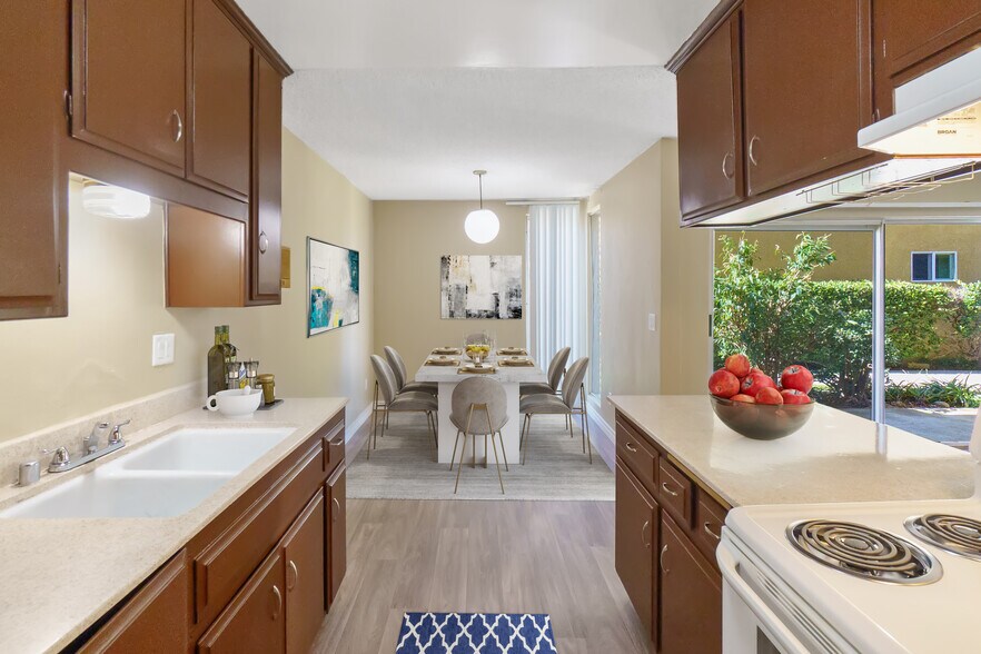 More Photos Of 5055 73rd St, San Diego Apartments For Sale