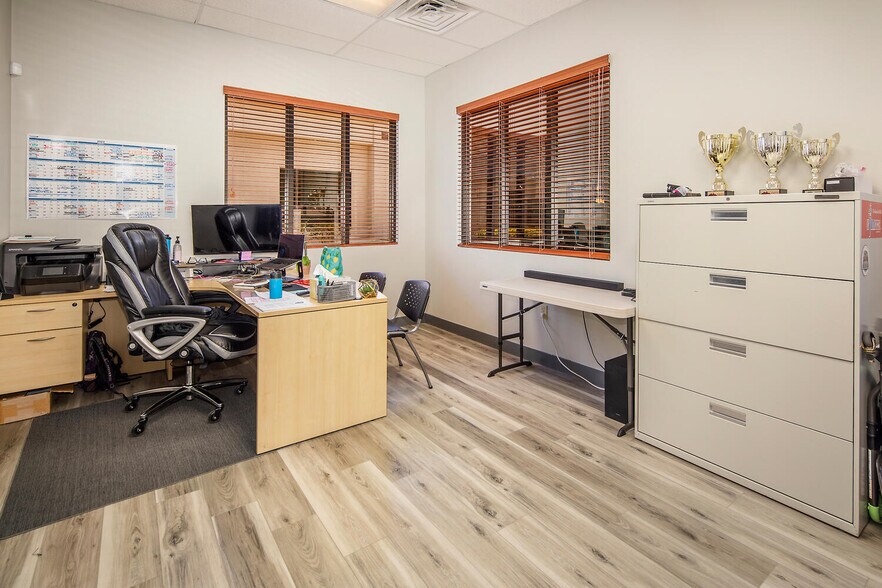 More Photos Of 7860 W Sahara Ave, Las Vegas Medical For Sale