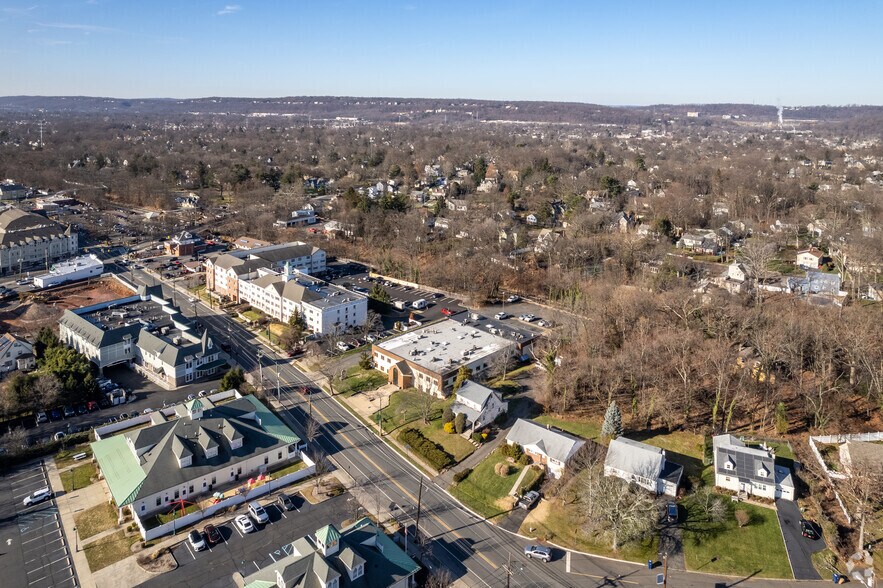 More Photos Of 313 South Ave, Fanwood Medical For Lease
