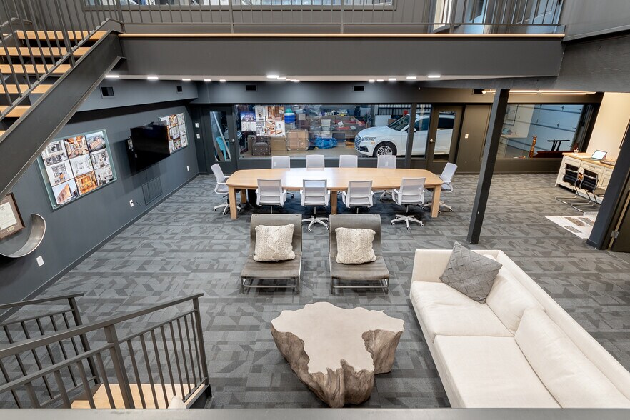 More Photos Of 12600 Triskett Rd, Cleveland Flex For Lease