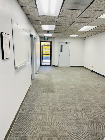 More Photos Of 321 5th St, Hollister Office For Lease