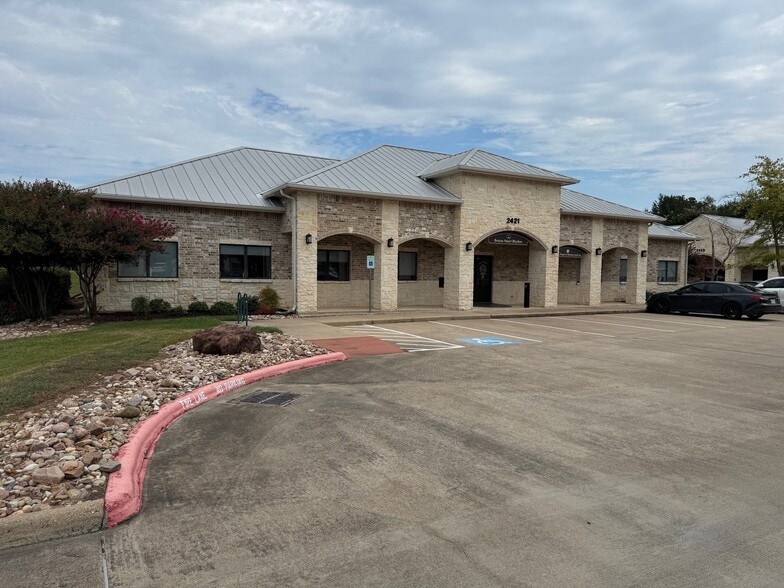 Primary Photo Of 2421 Earl Rudder Fwy S, College Station Office For Sale