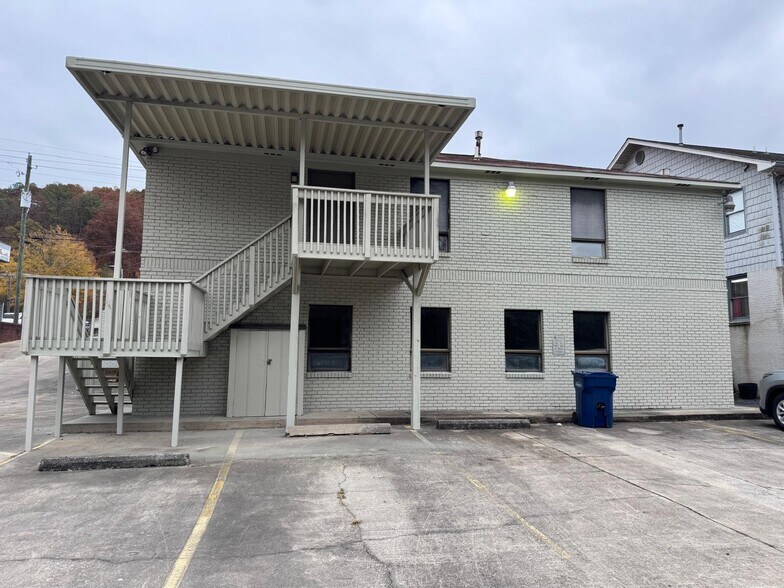 More Photos Of 223 1st St N, Alabaster Office For Sale