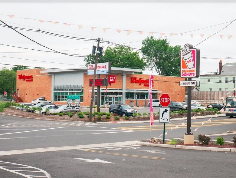 More Photos Of 36 Hillside Ave, Hillside Drugstore For Sale