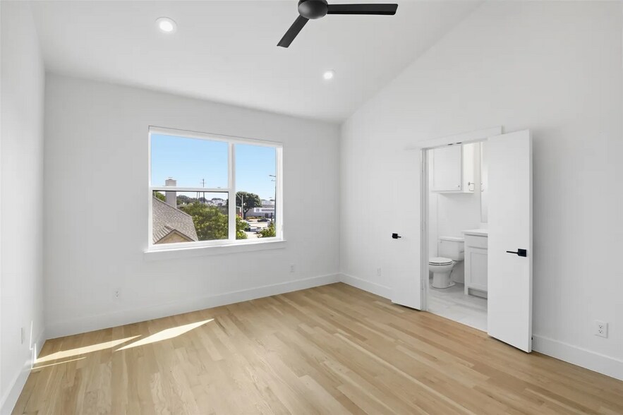 More Photos Of 6345 Richmond Ave, Dallas Apartments For Sale