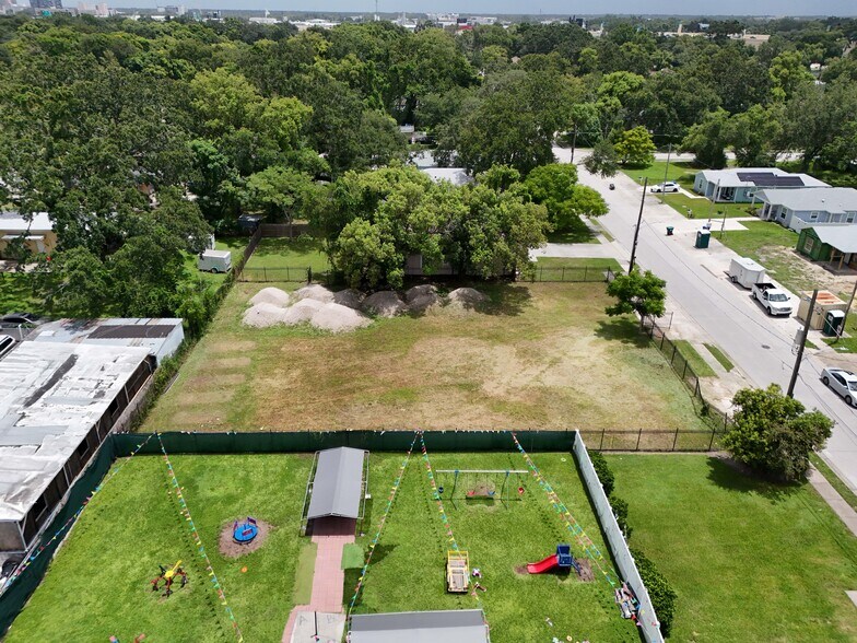 More Photos Of 1221 25th St, Orlando Land For Lease