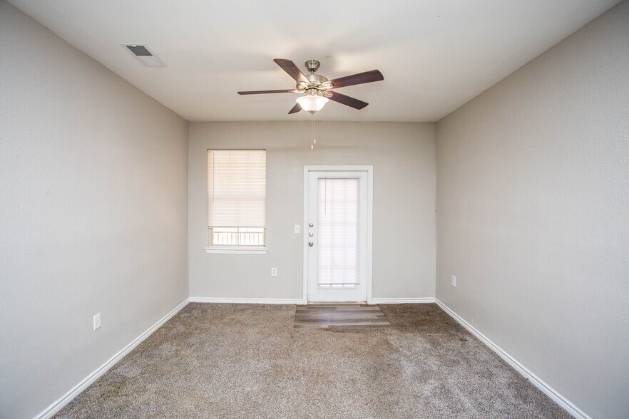 More Photos Of , Lubbock Multifamily For Sale