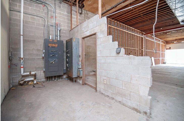 More Photos Of 33 W Main St, Vernon Storefront Retail Office For Sale