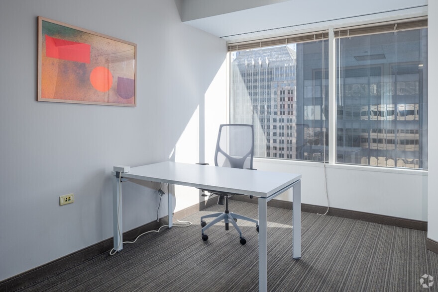 Primary Photo Of 200 S Wacker Dr, Chicago Coworking Space