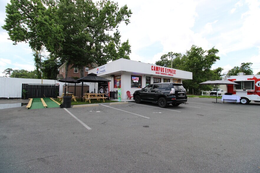 More Photos Of 1334 Thomasville Rd, Tallahassee Convenience Store For Sale