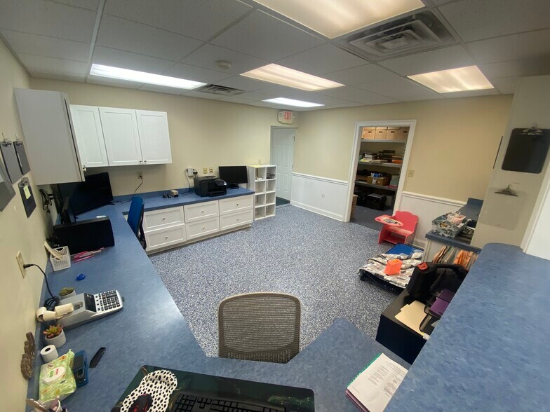 More Photos Of 37425 Dale Earnhardt Blvd, Frankford Warehouse For Lease