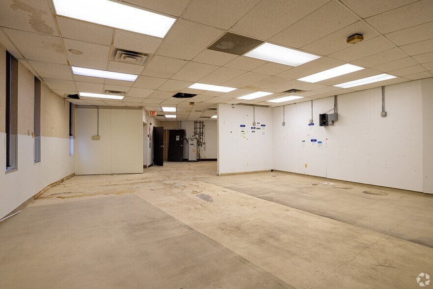 More Photos Of 4802 Texas Blvd, Texarkana Medical For Lease