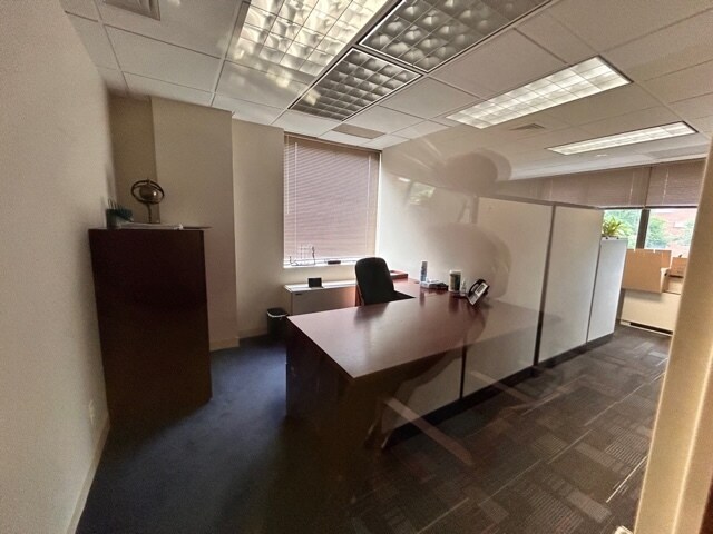 More Photos Of 9920-9922 4th Ave, Brooklyn Medical For Lease