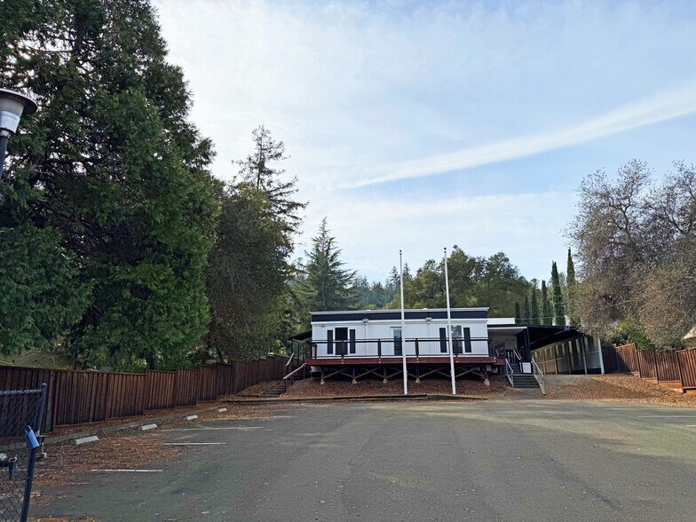 More Photos Of 21249 Geyserville Ave, Geyserville Freestanding For Sale