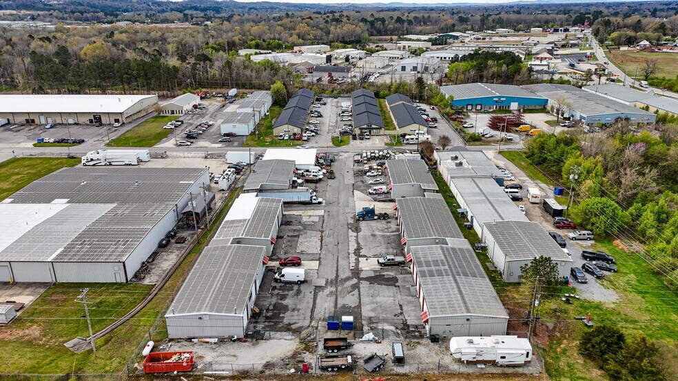 Primary Photo Of 25 Warehouse Way, Rossville Industrial For Sale