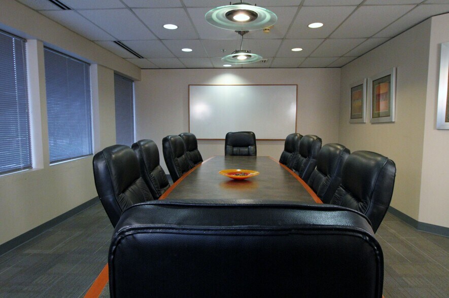 More Photos Of 22525 SE 64th Pl, Issaquah Office Residential For Lease