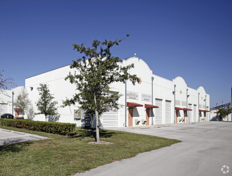 More Photos Of 414-424 NW 10th Ave, Homestead Warehouse For Sale