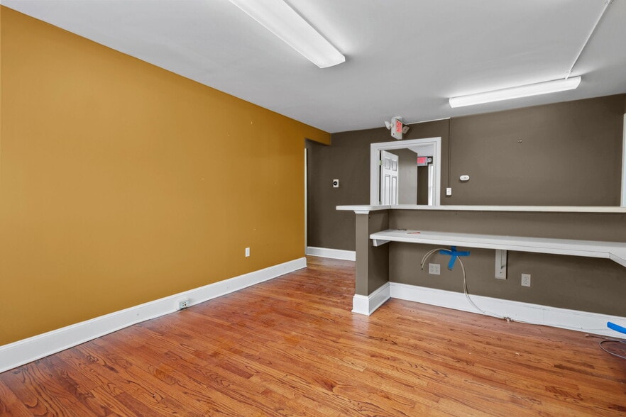 More Photos Of 863 State Rd, Princeton Medical For Lease