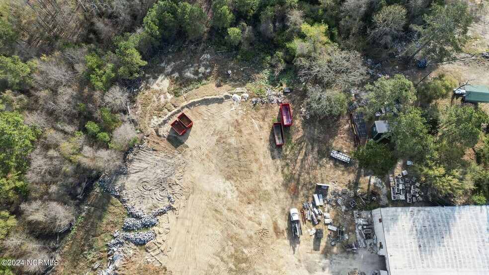 More Photos Of 895 Hwy 1, Rockingham Manufacturing For Lease
