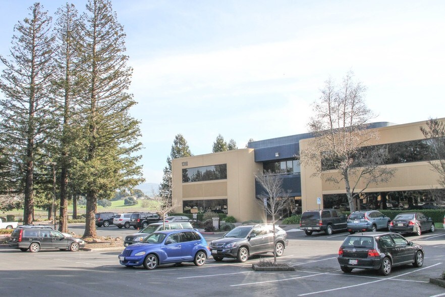 More Photos Of 1310 Redwood Way, Petaluma Medical For Lease