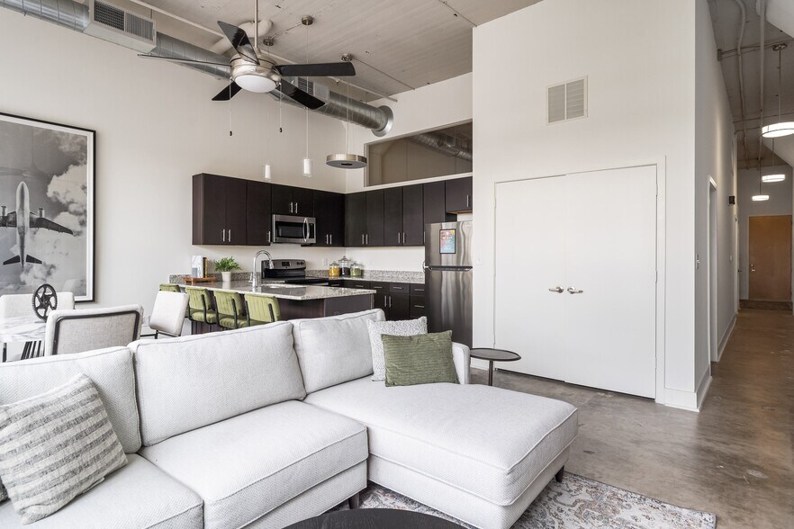 More Photos Of 575 E 4th St, Winston-Salem Apartments For Lease