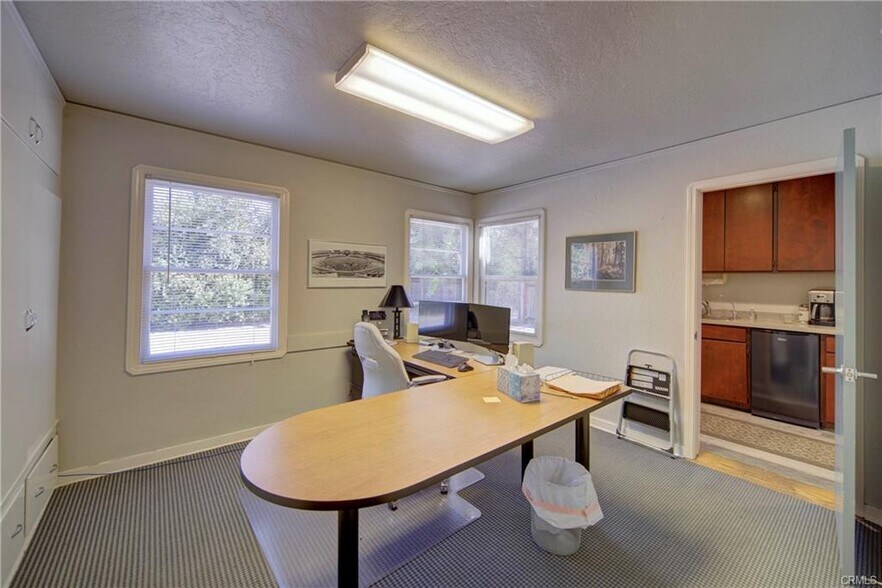 More Photos Of 1026 Sheridan Ave, Chico Office For Sale