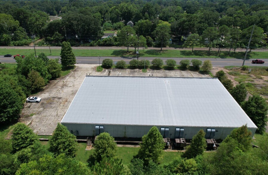 More Photos Of 3939 Choctaw Dr, Baton Rouge Freestanding For Lease