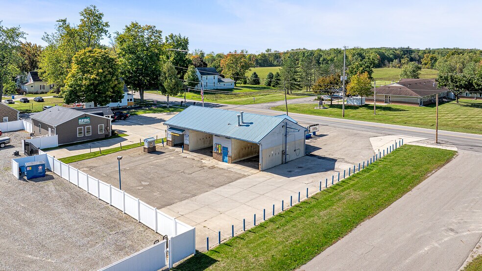 More Photos Of 353 Main St, Onsted Carwash For Sale